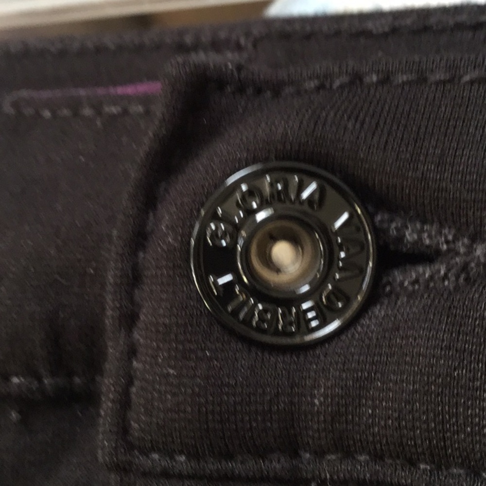 Gloria Vanderbilt Amanda Black Jeans size 6 - Picture 5 of 7
